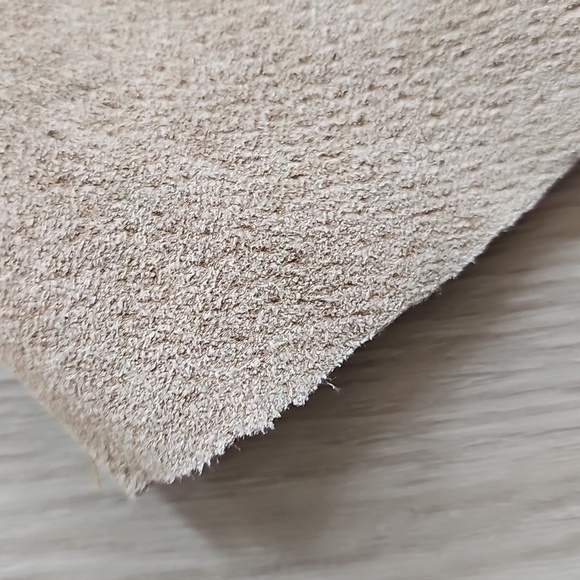 Vintage Leather Le Chateau Suede Straight Midi Skirt Size 5/6 - Picture 6 of 17